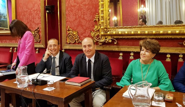 Imagen de archivo de un pleno con los concejales del PP Rocío Díaz (i), Fernando Egea, Juan García Montero y Telesfora Ruiz