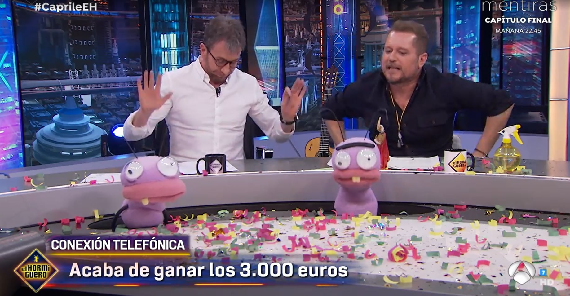 Pablo Motos y el Monaguillo en El Hormiguero.