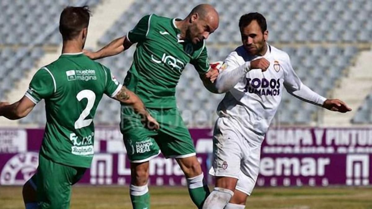Óscar Quesada, futbolista: "Yo quiero seguir jugando"