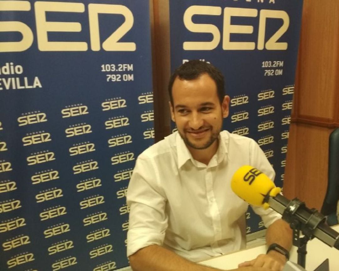 Daniel González Rojas, portavoz adjunto de Adelante Sevilla y coordinador local de IU