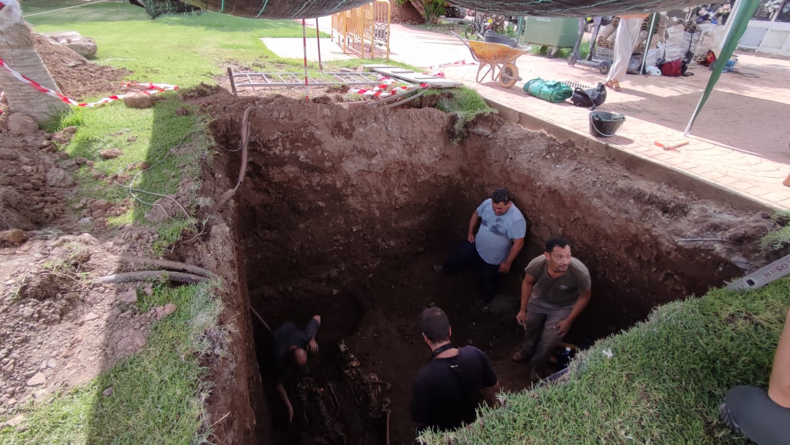 Restos de personas represaliadas durante la Posguerra en el Cementerio de San Rafael en Córdoba