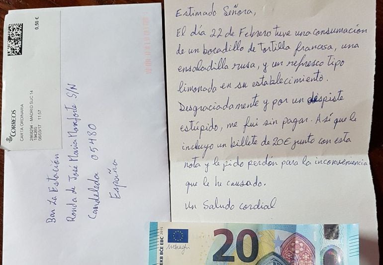 La carta de disculpa y los 20 euros remitidos al bar de Candeleda (Ávila).