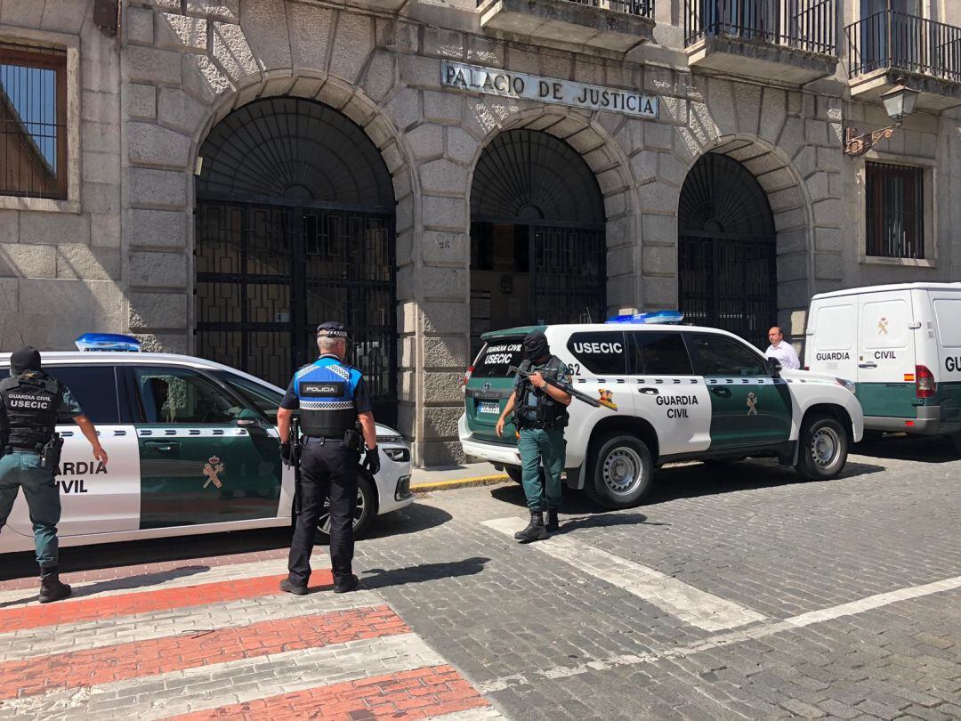 Los detenidos han declarado hoy en la Audiencia Provincial