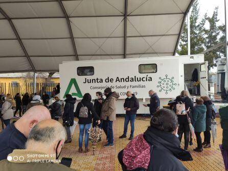 Unidad Móvil instalada en el Recinto Ferial para los test Covid