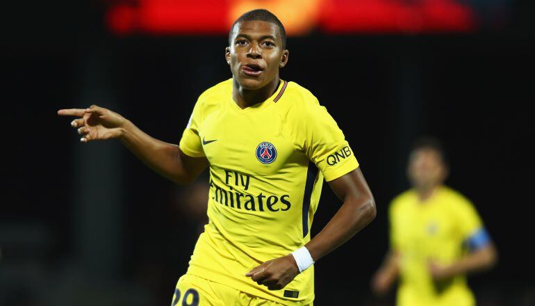 El joven delantero francés del PSG Mbappé.