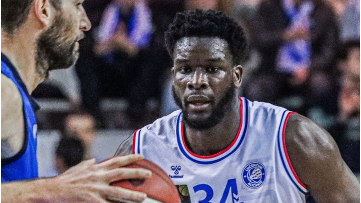 Mus Barro, refuerzo para la pintura del Leyma Coruña