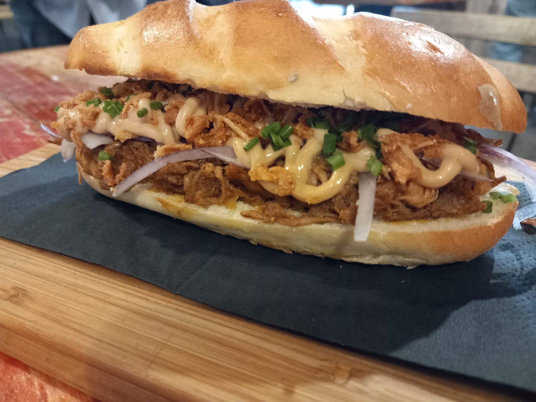 Brioche de cerdo desmigado