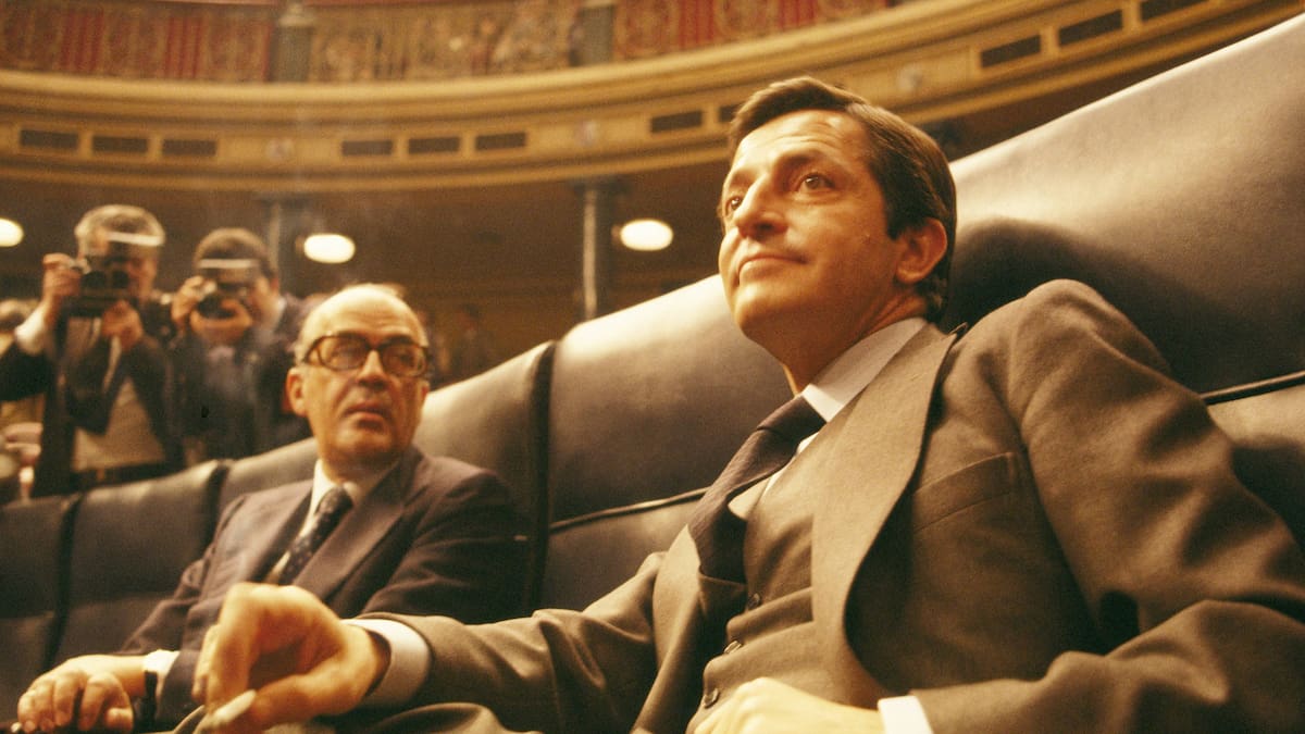 El escritor Juan Sánchez repasa en su libro la transición española con la mirada puesta en Extremadura