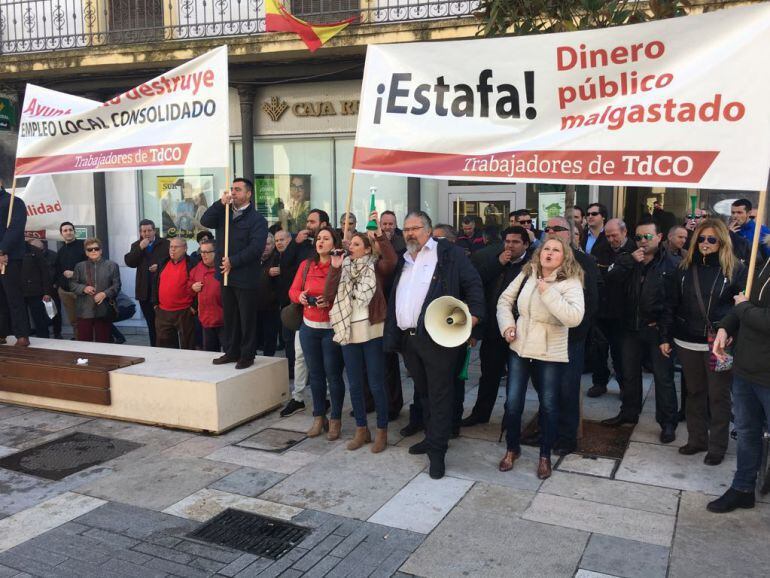 Imagen de archivo protestas de los trabajadores de Tanatorios Córdoba