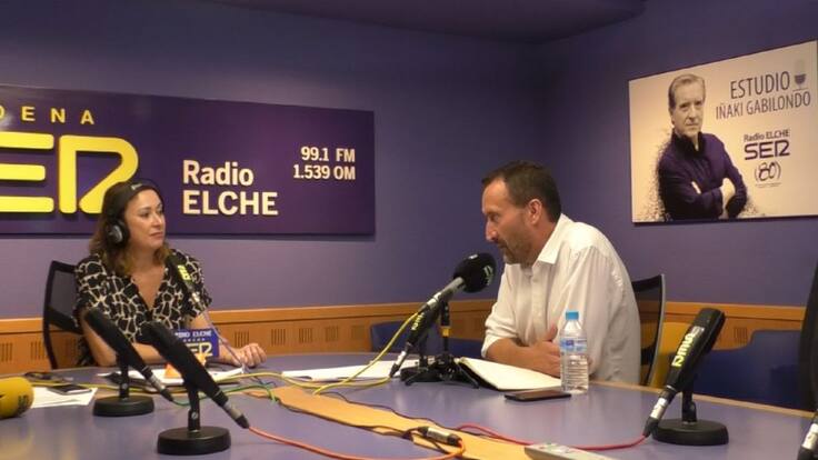 Entrevista al alcalde Carlos González sobre 100 días de gobierno local