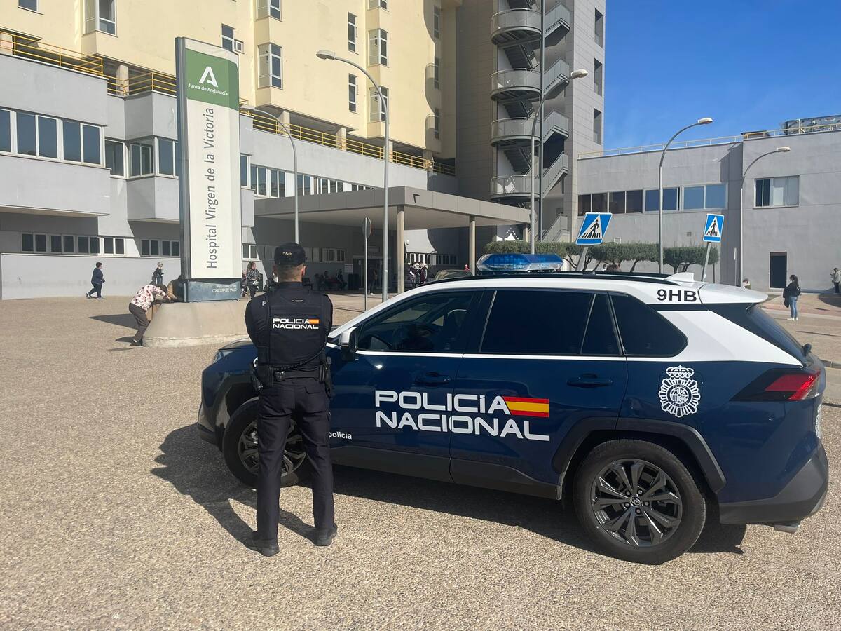 Detenido en Málaga tras apuñalar sin motivo a un joven que ha perdido uno de los riñones
