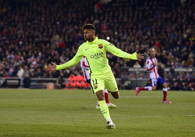 TOPSHOTS Barcelona&#039;s Brazilian forward Neymar da Silva Santos Junior celebrates after scoring during the Spanish Copa del Rey (King&#039;s Cup) quarter final second leg football match Club Atletico de Madrid vs FC Barcelona at the Vicente Calderon stadium in 