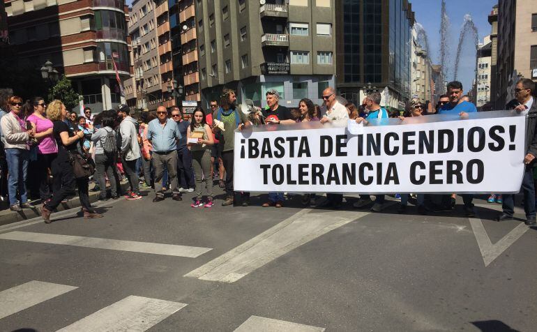 Manifestación en Ponferrada por el incendio de la Tebaida, en 2017