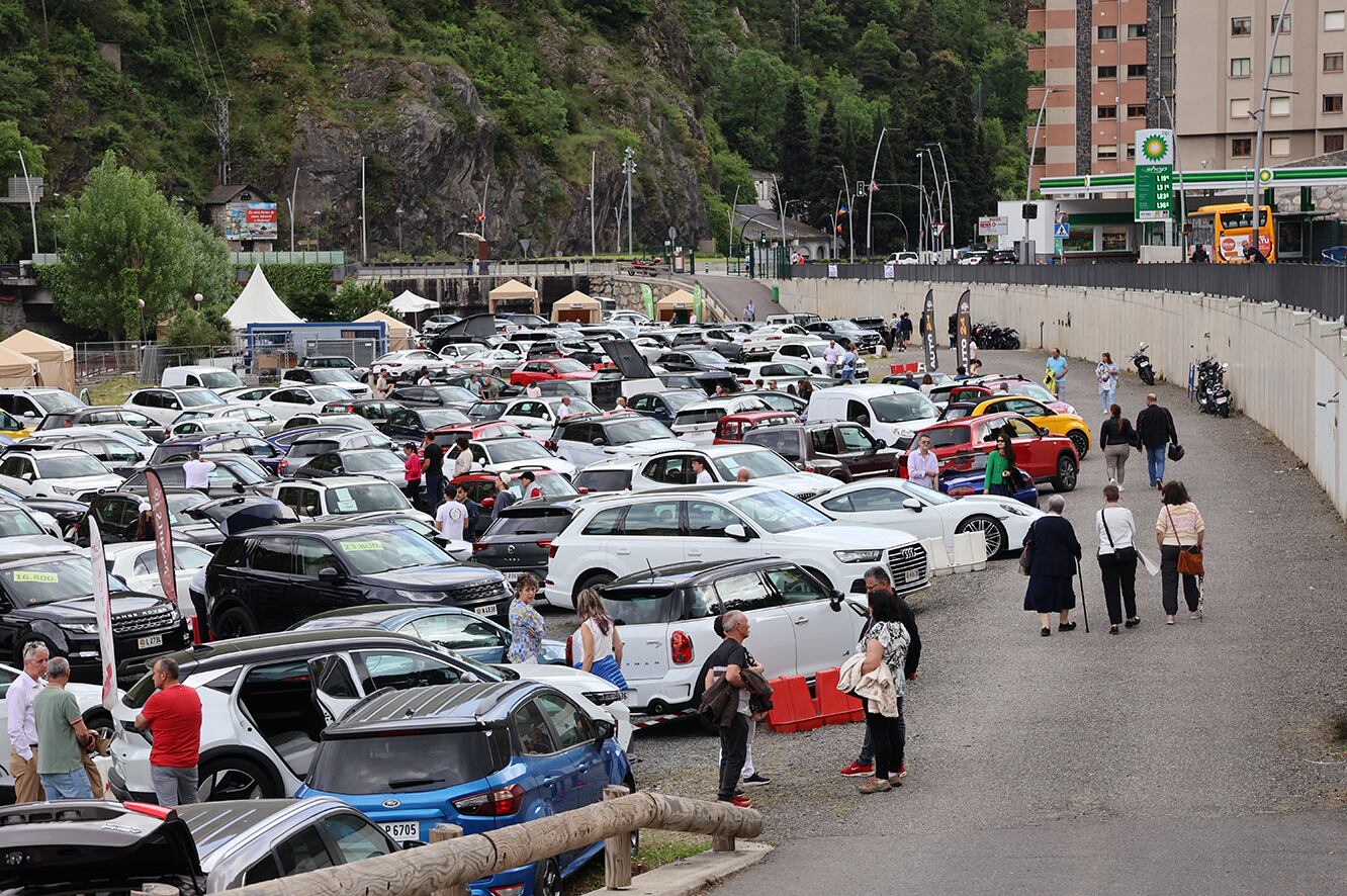 La setena edició de la Fira del vehicle d&#039;ocasió de Sant Julià de Lòria s&#039;ha tancat amb una vuitantena de vendes