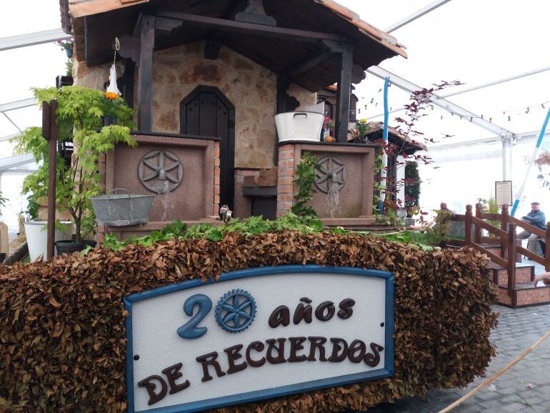 Imagen de una de las exposiciones situadas en La Losa de RENFE