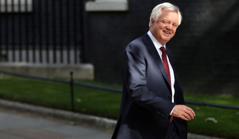 El ministro británico para el &#039;brexit&#039;, David Davis, deja su cargo.