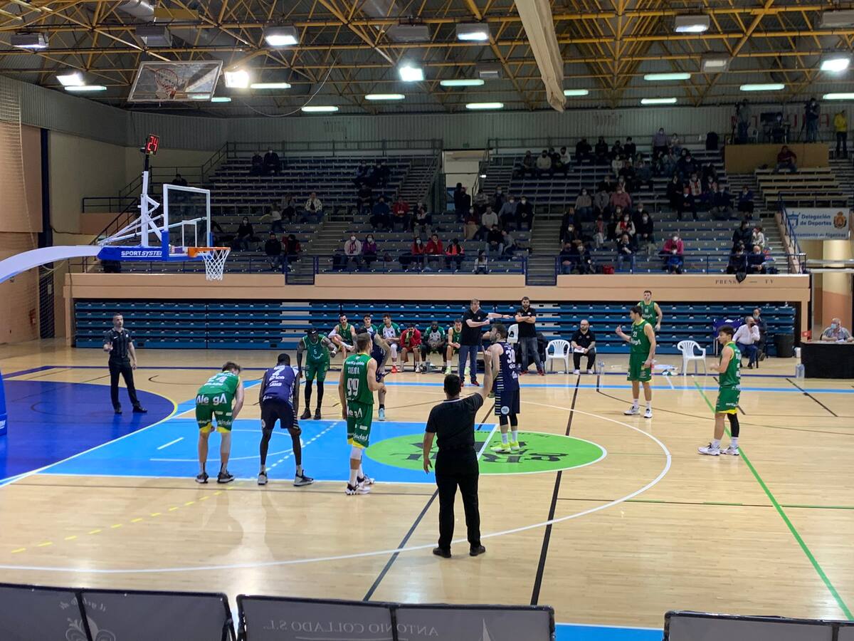 UDEA Algeciras se mete en un problema (65-86)