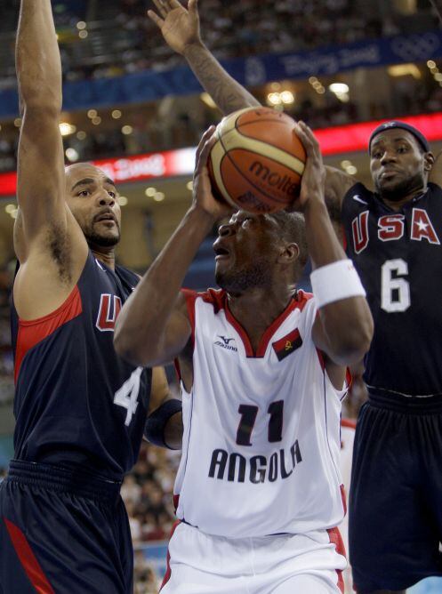 El Dream Team no ha teido problemas para superar al equipo africano. 97-76 ha sido el marcador