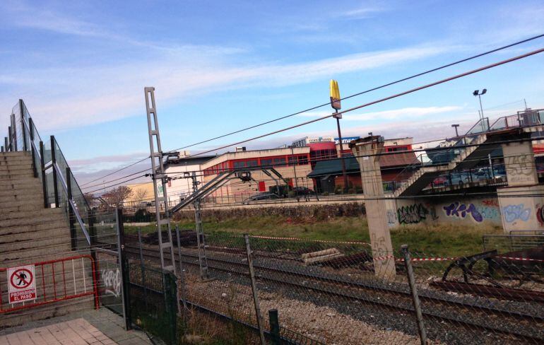 IDM ha desmontado la pasarela y montará una nueva por 66 mil euros