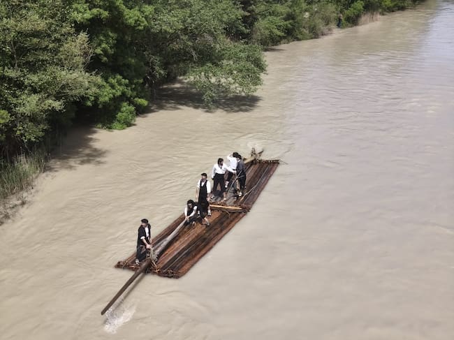Descenso de nabatas en el Gállego