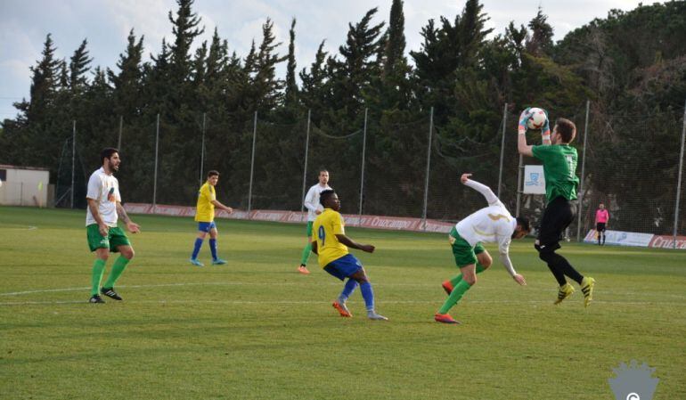 Un momento del partido.