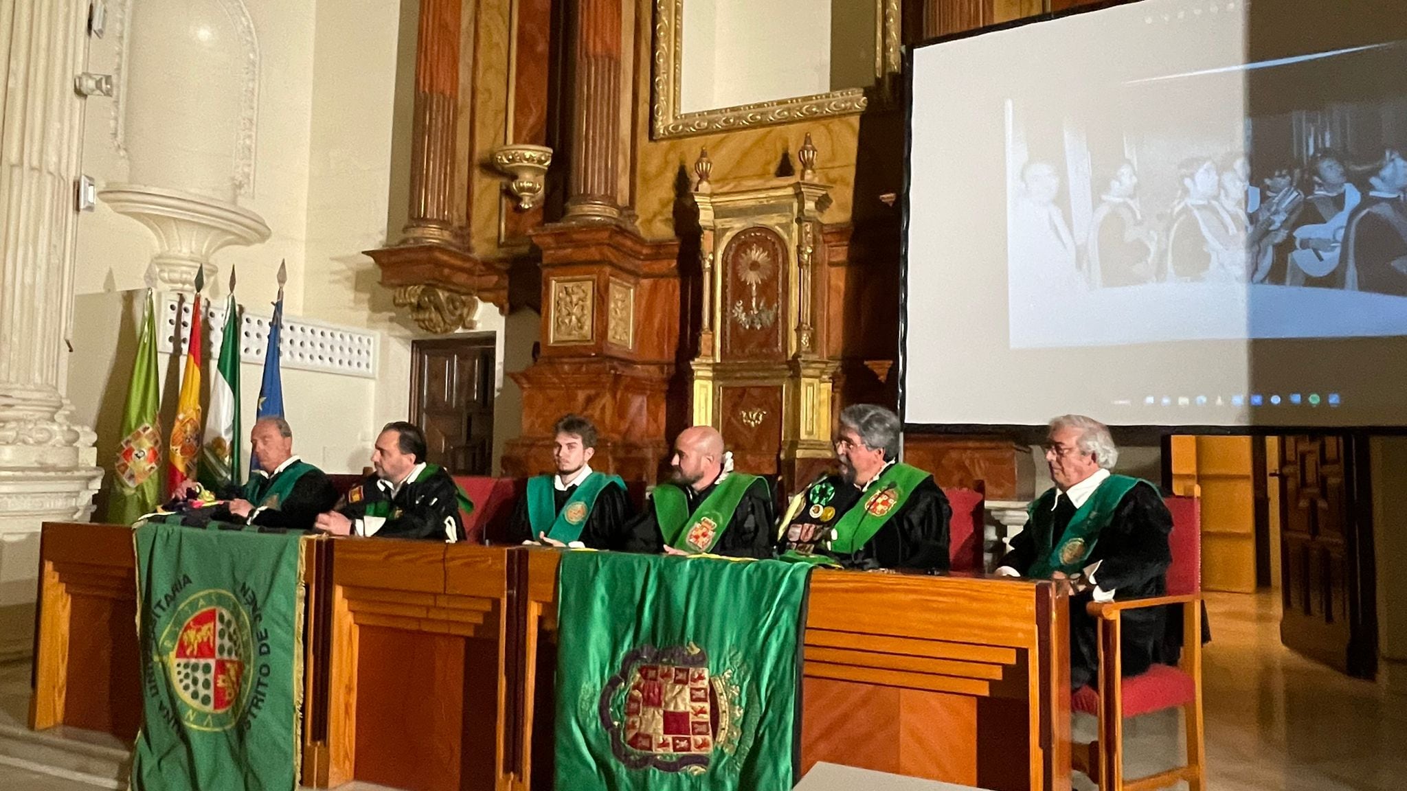 Celebración del 40 aniversario de la Tuna Universitaria de Distrito de Jaén.