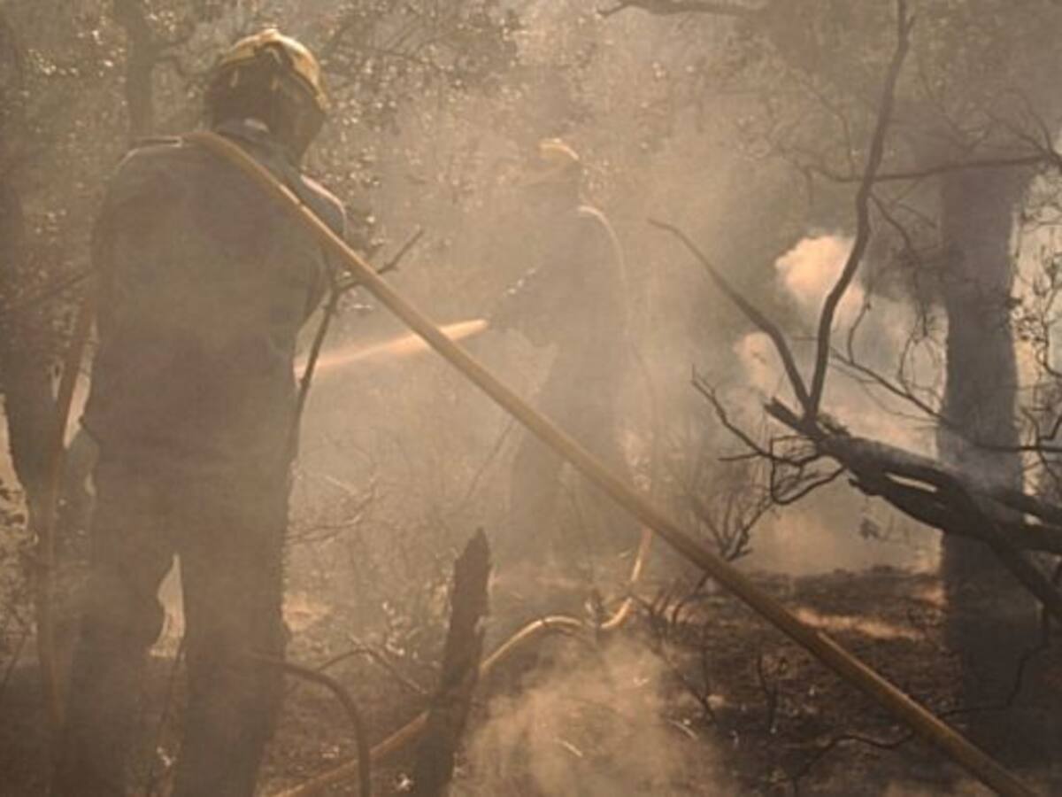 A punto de estabilizarse el incendio de Girona