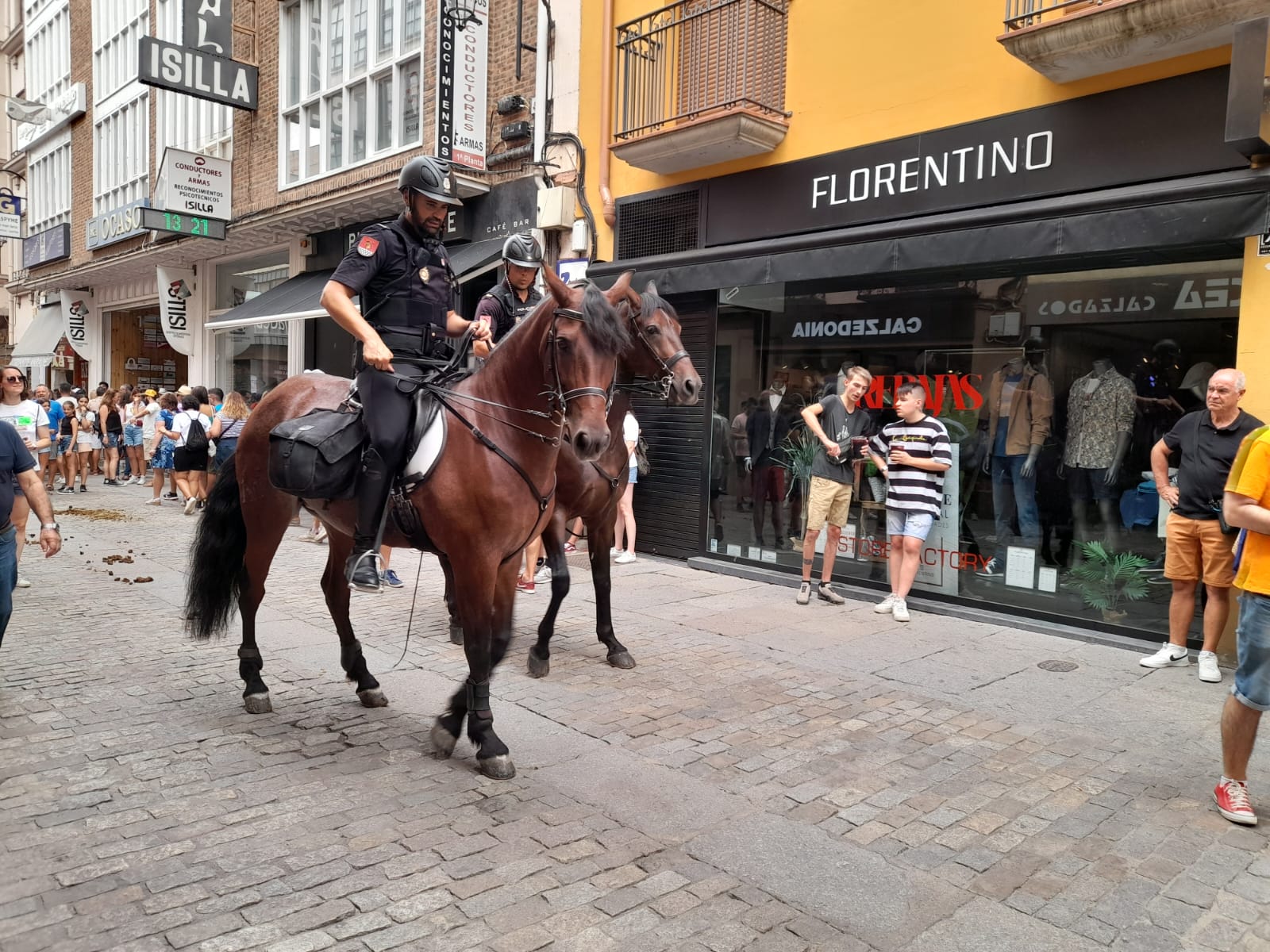 Policías a caballo han reforzado el operativo de seguridad de Sonorama Ribera 2022