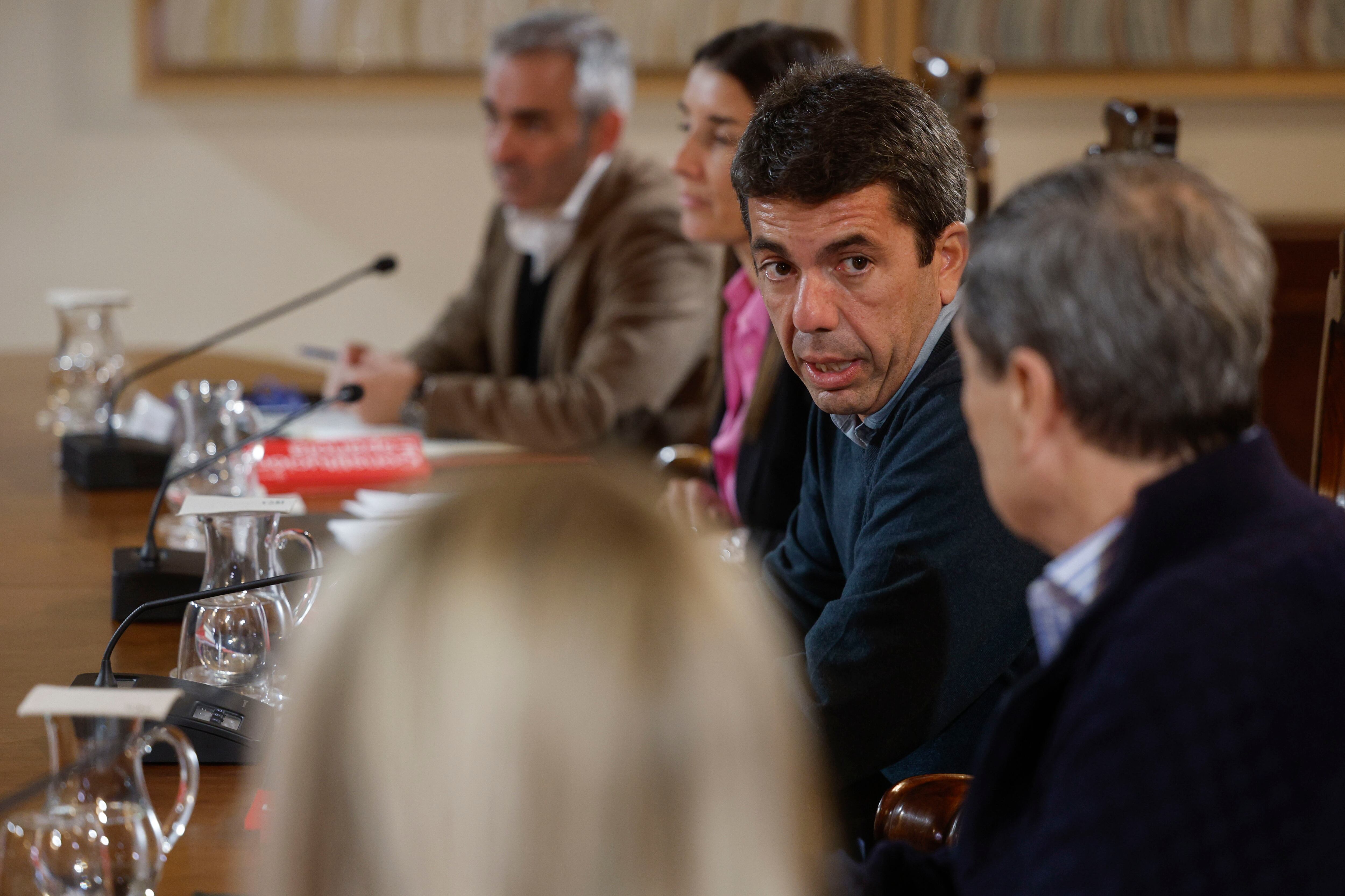 VALENCIA, 12/11/2024.-El president de la Generalitat, Carlos Mazón,  durante un pleno del Consell celebrado en en Palau de la Generalitat.-EFE/ Kai Forsterling