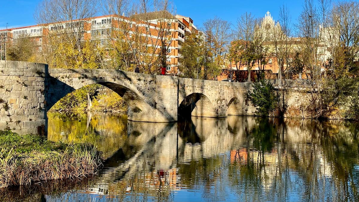 Postales de Palencia. La de cruzar Puentecillas