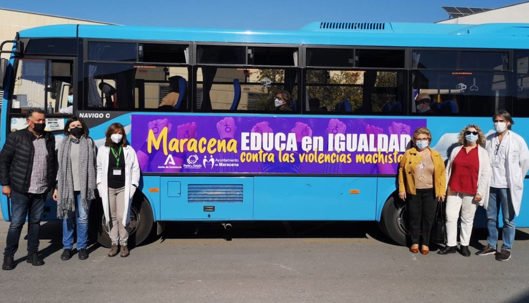 Campaña contra la violencia de género en Maracena (Granada) con motivo de la conmemoración del 25N