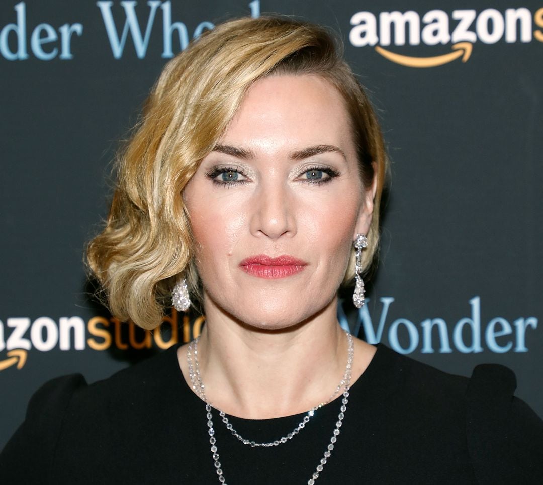 Kate Winslet se levanta contra &#039;los cuerpos perfectos&#039; y se niega a que retoquen su tripa.