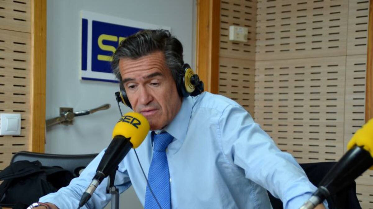 López Aguilar: "Coalición Canaria se pasa por el forro los pactos en cascada"