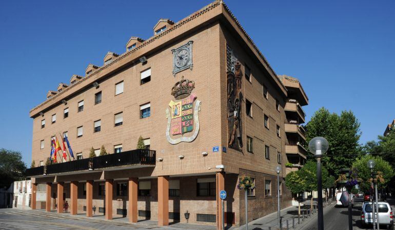 Fachada del Ayuntamiento de Móstoles