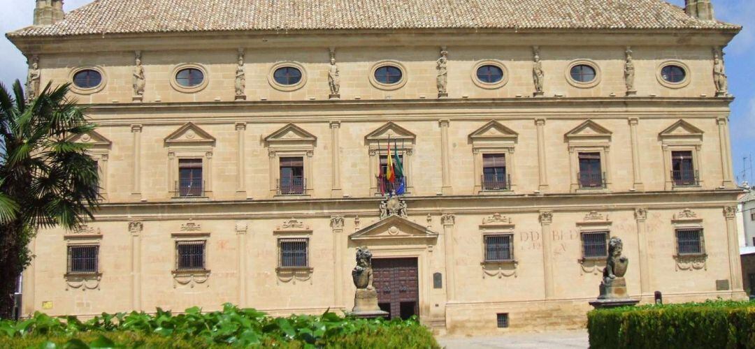 Fachada del Ayuntamiento de Úbeda.