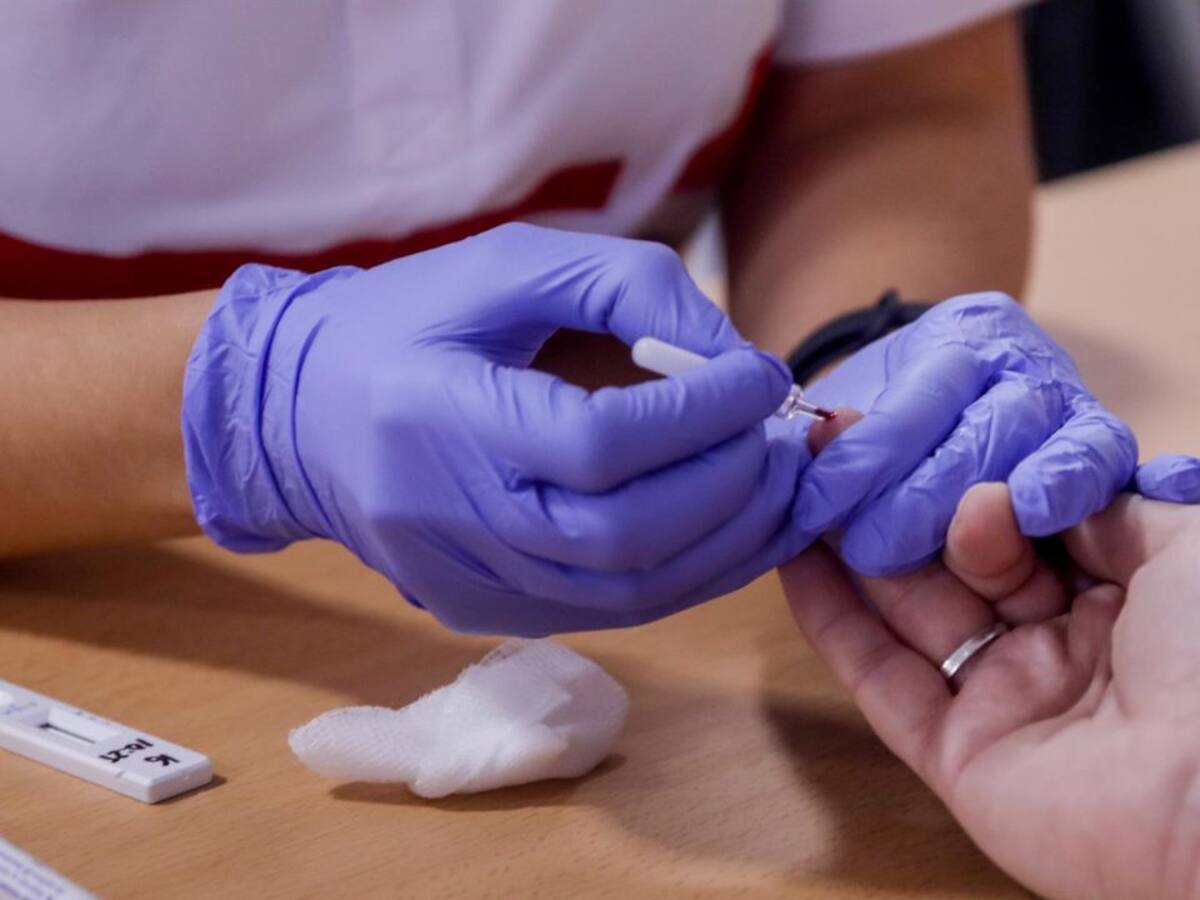 Andalucía suma 21 muertes y 1.071 casos positivos por PCR en 24 horas