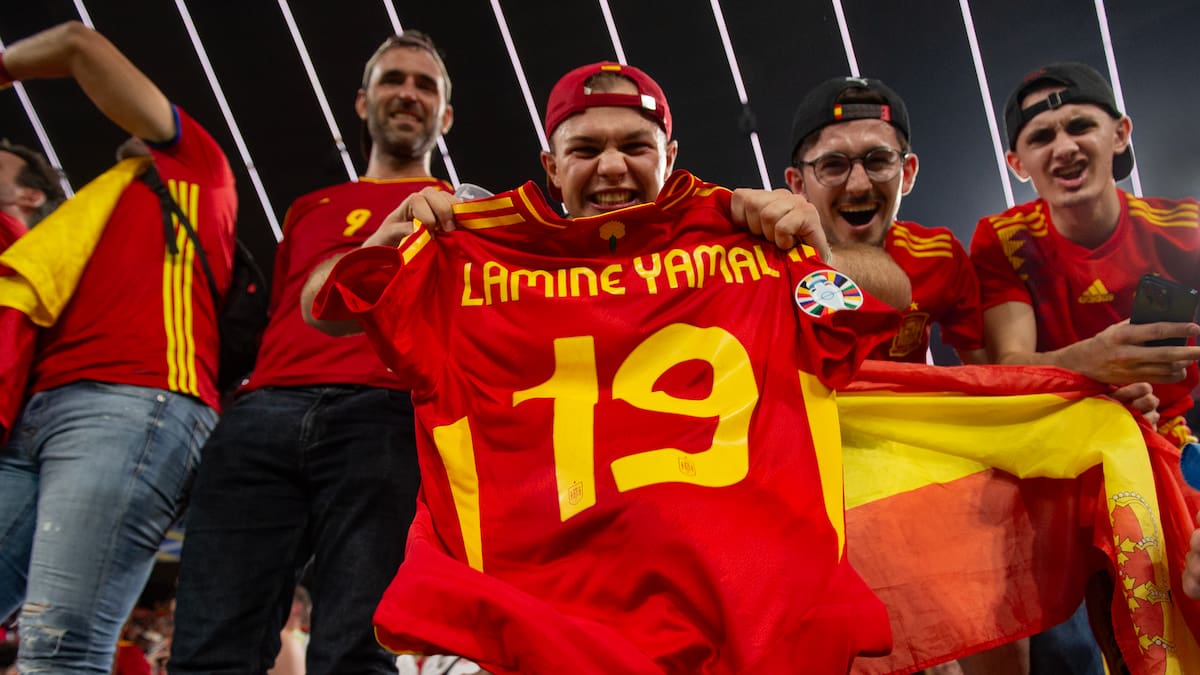 "No sé de quien es la culpa. Solo sé que el domingo vamos a ver a mas de 50.000 ingleses y 8.000 españoles"