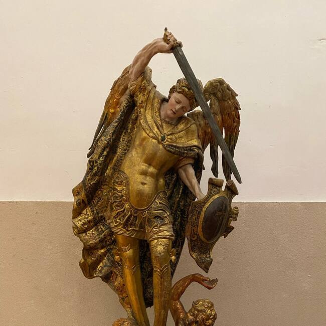 escultura de San Miguel Arcángel de Francisco de Giralte