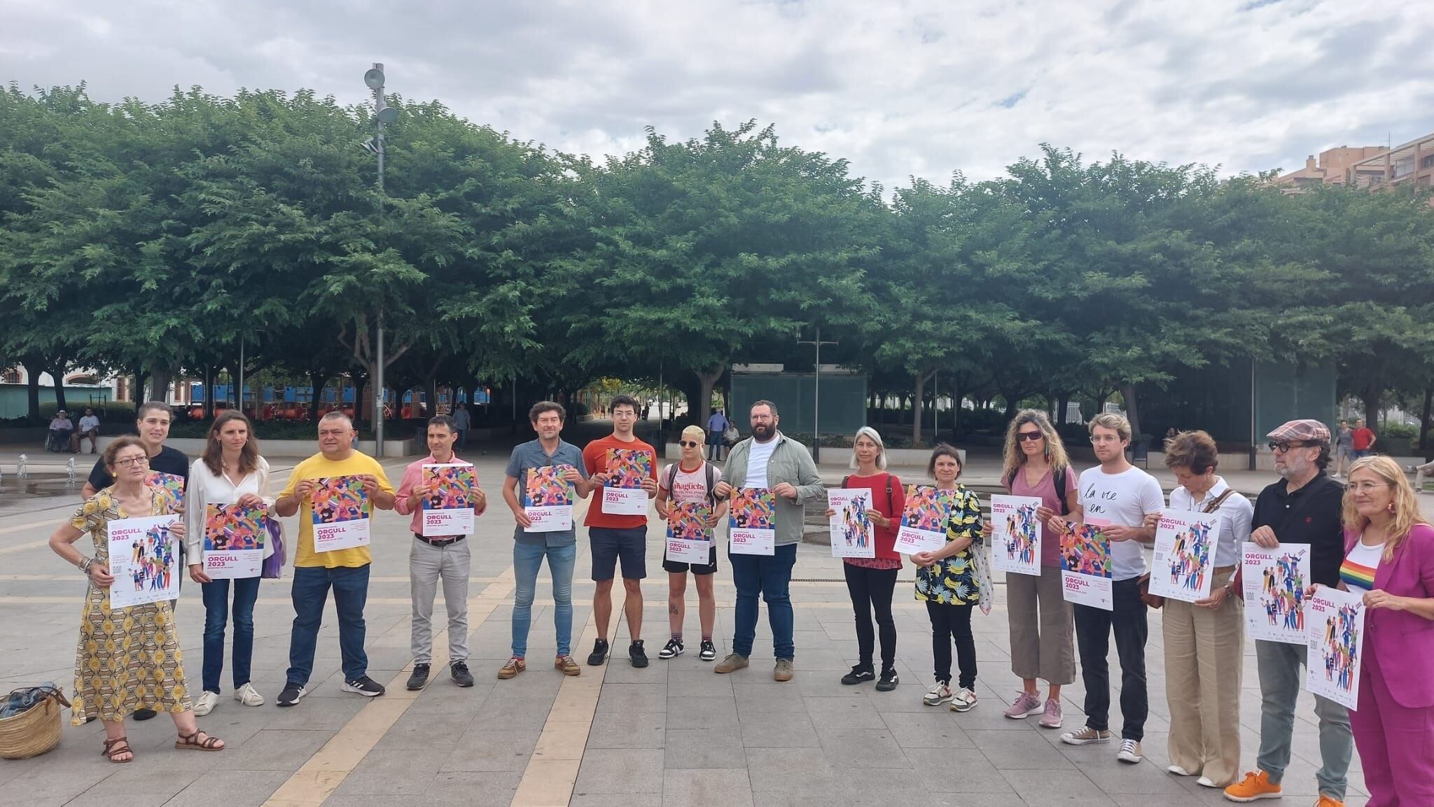 El presidente de Ben Amics, Víctor Robles, junto a algunos de los representantes de las organizaciones convocantes de la manifestación del Día del Orgullo.
EUROPA PRESS
09/6/2023