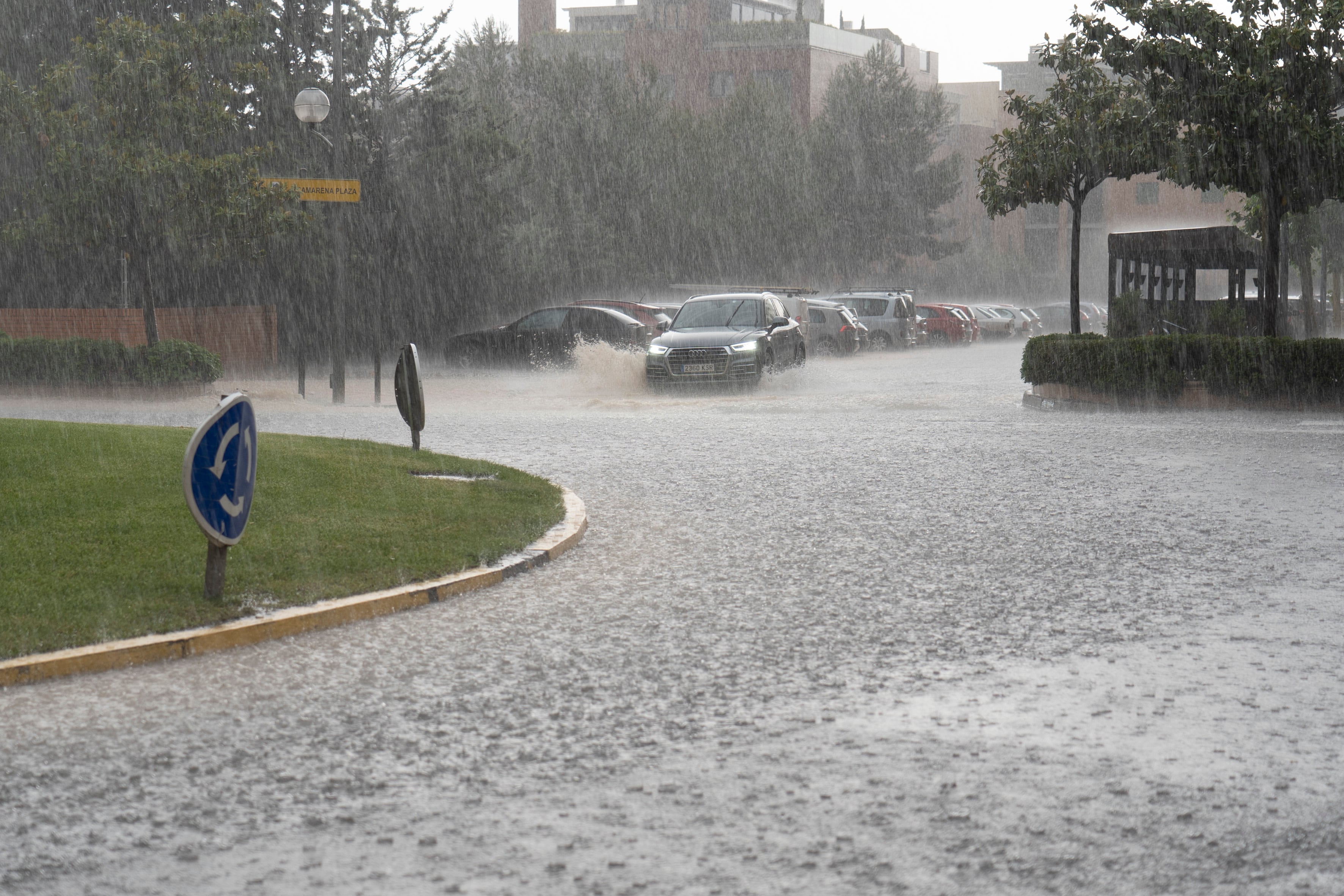 Fuerte tormenta | EFE/Antonio Garcia