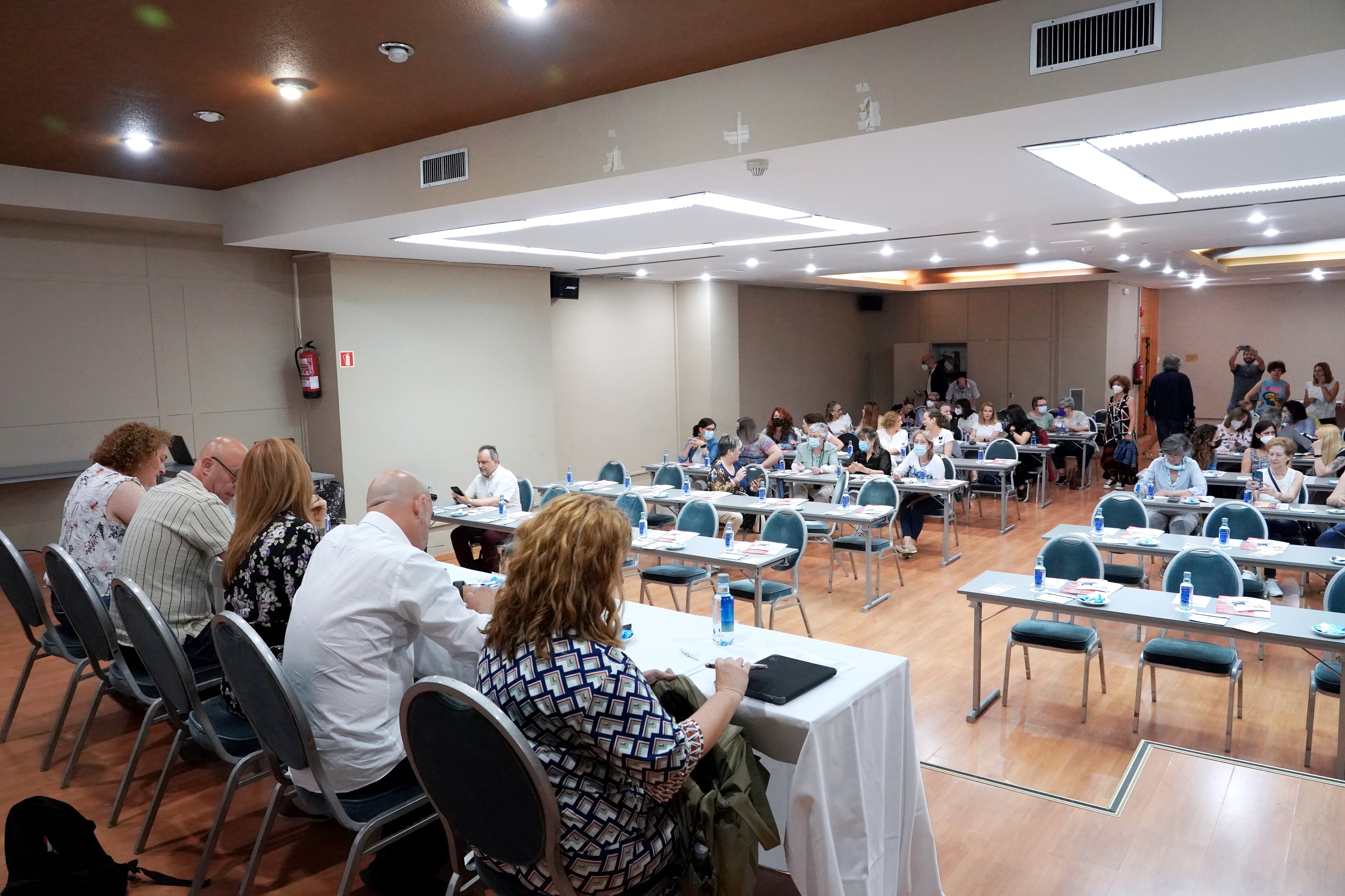 Jornada para hablar sobre la drogodependencia en las residencias de tercera edad de CCOO