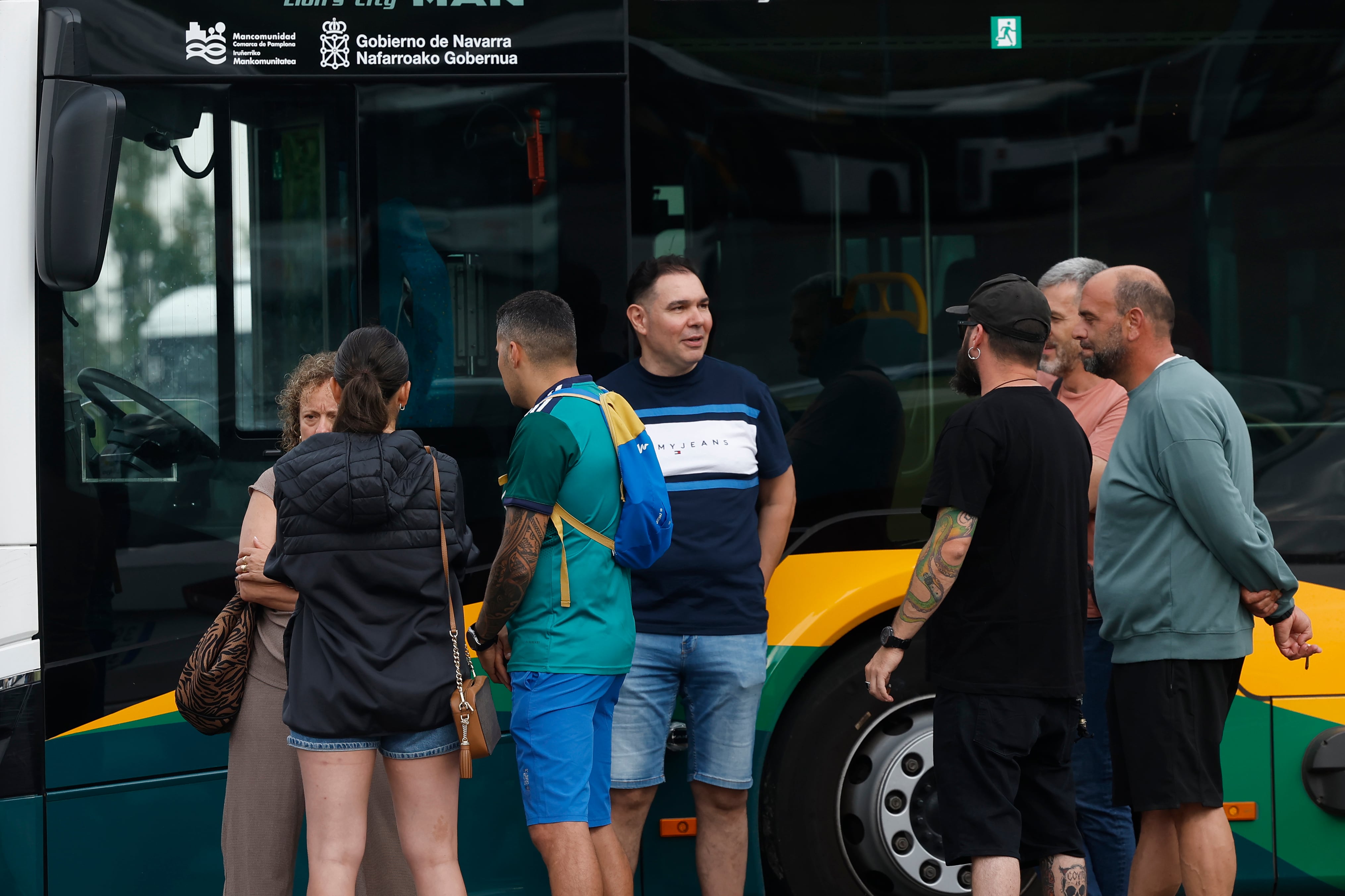 La plantilla de las villavesas amenaza con incumplir los servicios mínimos de la huelga en el fin de semana de los Sanfermines