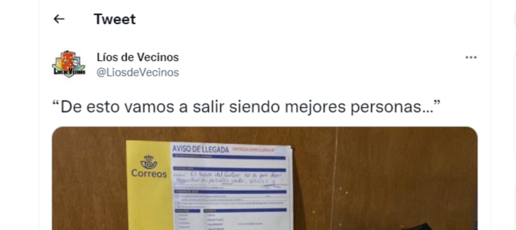 Recorte del tuit con la imagen del carta