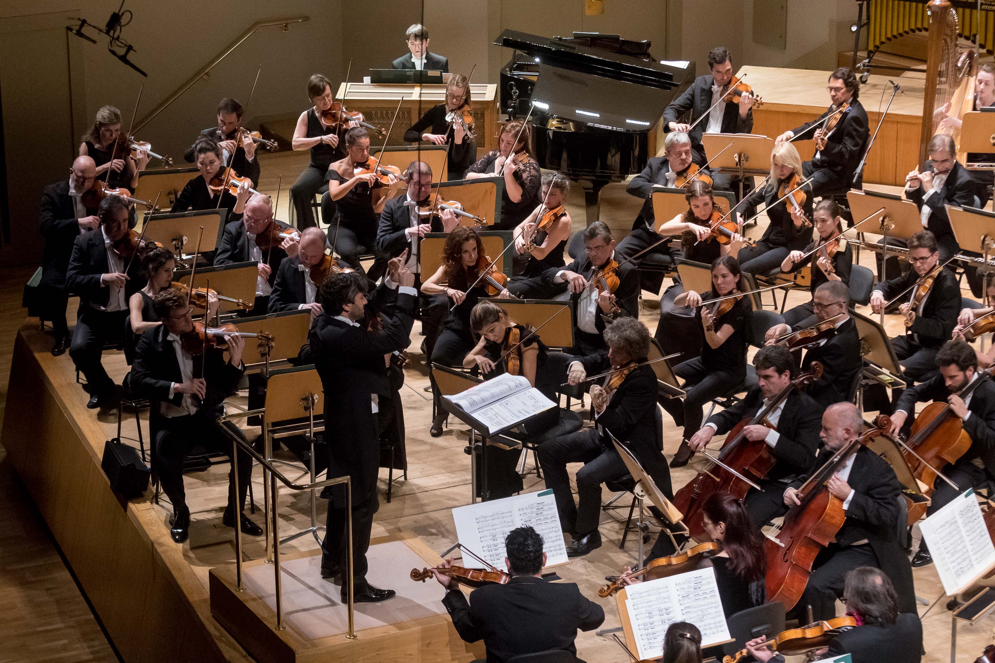 La Orquesta y Coro Nacionales de España interpretará la Misa en Si menor BWV 232 de Bach el domingo 10 de abril a las 19.30 h en el Teatro Auditorio José Luis Perales de Cuenca.