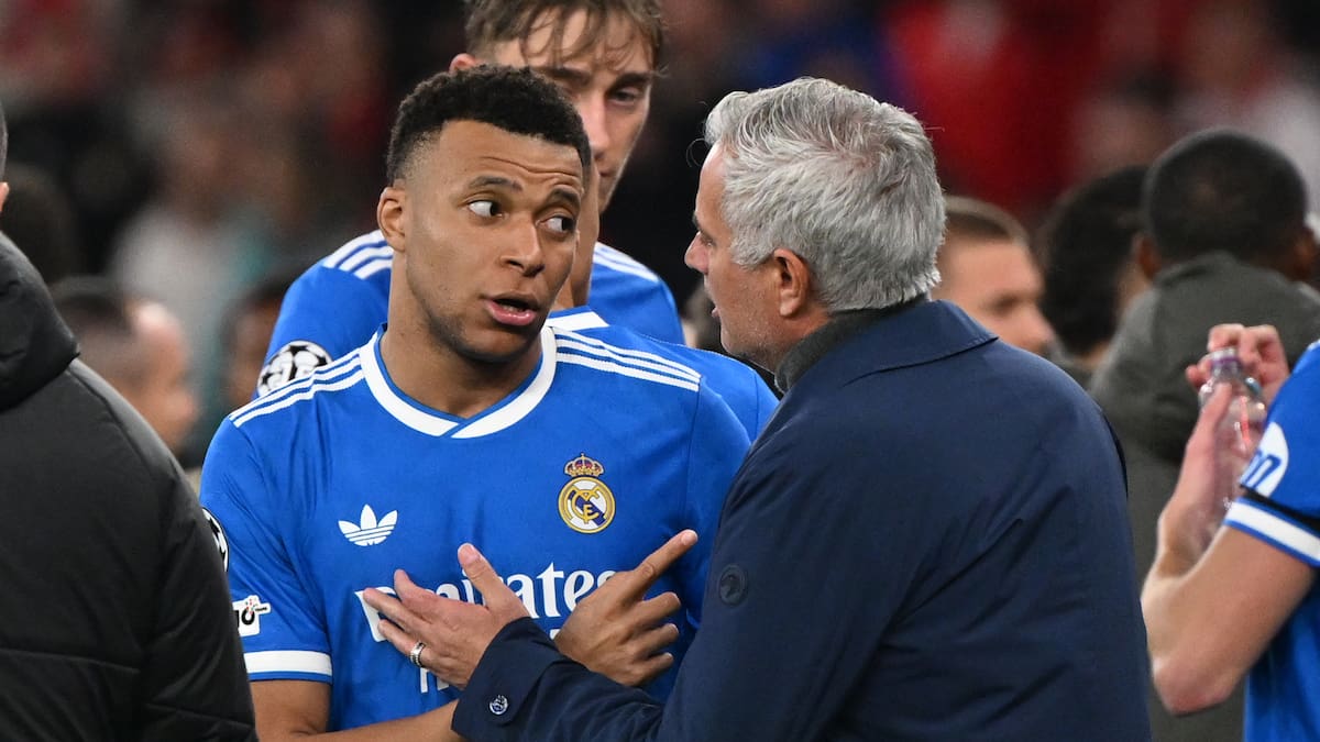 Roncero carga contra el "horrible" discurso de Mourinho en la polémica racista: "Lo que hace es ponerse del lado del que le paga"