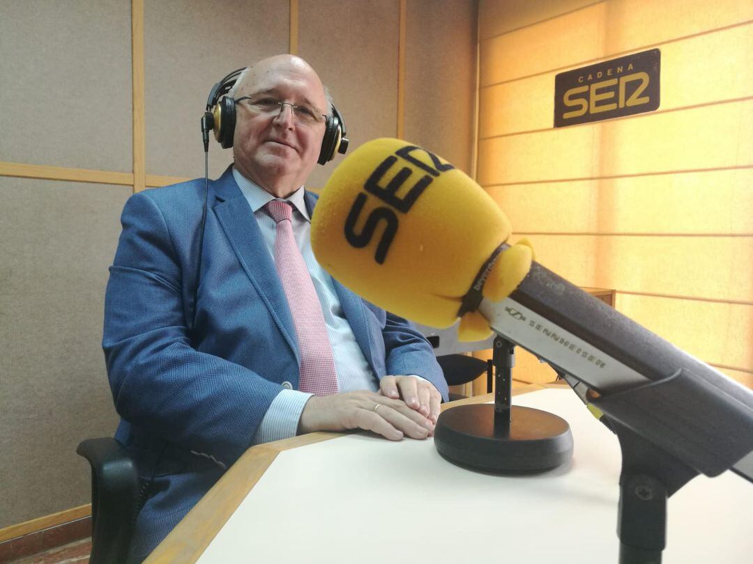 Antonio Aguado presidente del Ilustrre Colegio de Médicos de Huelva