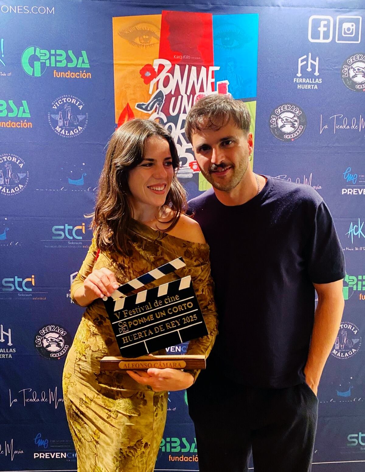 Los cineastas María Algora y Mikel Bustamante reciben el Ponme un Corto de Honor Alfonso Cámara.