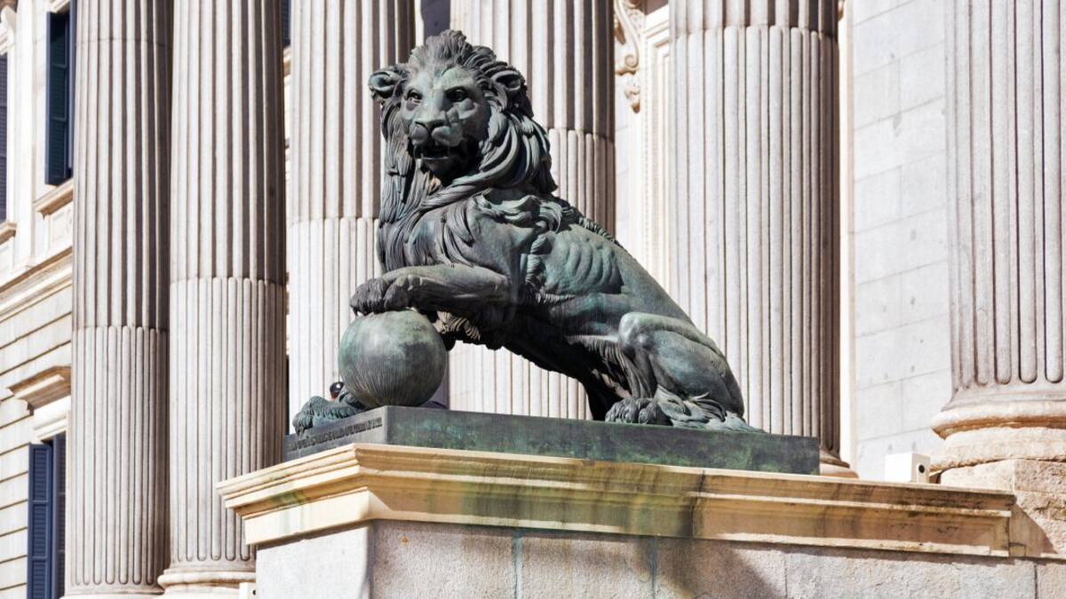 La Comunitat Valenciana tiene 32 diputados y 12 senadores electos