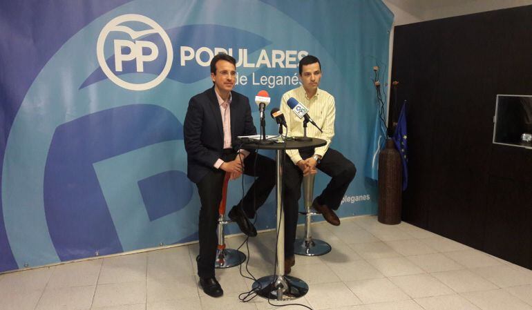 Los populares creen que el gasto en una fiesta de mayores podría dedicarse a otras necesidades en la ciudad