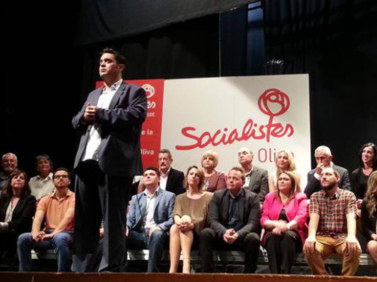 Los socialistas de Oliva declaran personas “non gratas” a Puig y a quienes apoyan la abstención